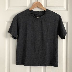 Grey semi-crop tee
